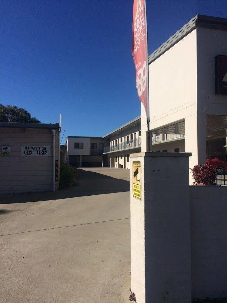 Red Cedar Motel Muswellbrook Esterno foto