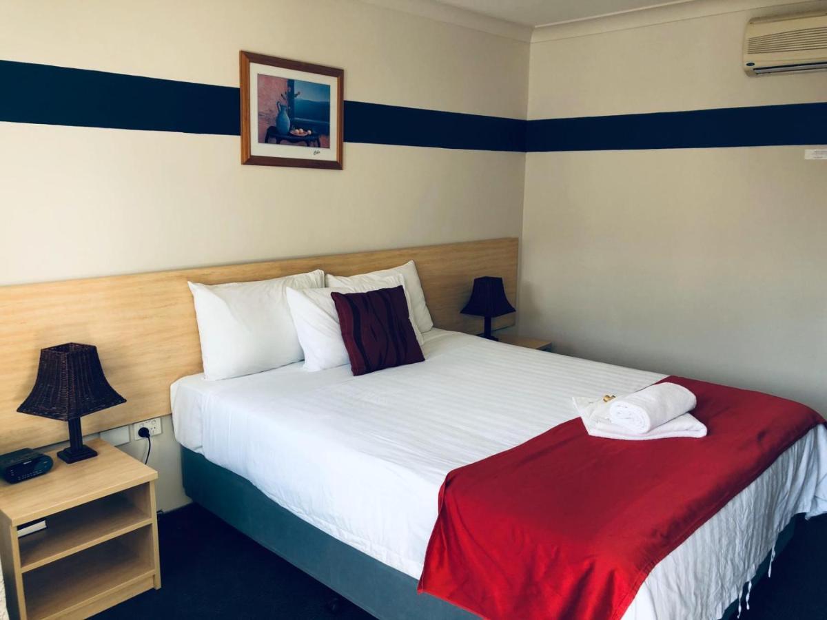 Red Cedar Motel Muswellbrook Esterno foto