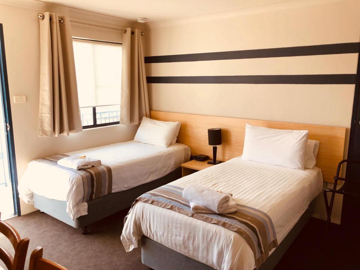 Red Cedar Motel Muswellbrook Esterno foto